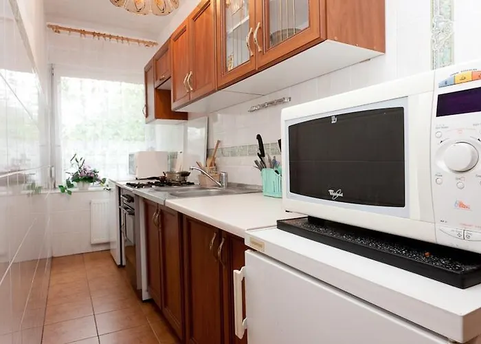 Nova - 4 Minuty Od Plazy